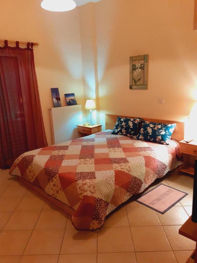 Tzil Home Kyparissia Exterior photo